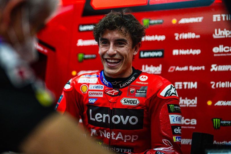 Giacomo Agostini Sebut Marc Marquez Lebih 'Lapar' dari Pecco Bagnaia Soal Juarai MotoGP 2025 Giacomo Agostini Sebut Marc Marquez Lebih 'Lapar' dari Pecco Bagnaia Soal Juarai MotoGP 2025