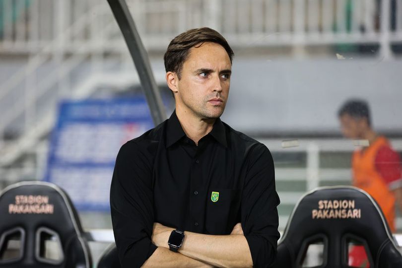 Sumardji Angkat Bicara Soal Kabar Paul Munster Bakal Latih Bhayangkara FC untuk Liga 1 Musim Depan Sumardji Angkat Bicara Soal Kabar Paul Munster Bakal Latih Bhayangkara FC untuk Liga 1 Musim Depan