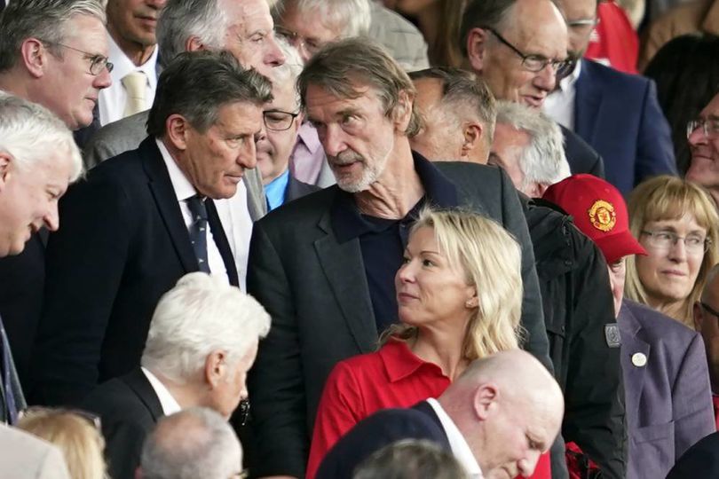 Blak-Blakan Sir Jim Ratcliffe: Sejumlah Pemain MU Tak Cukup Bagus dan Digaji Terlalu Besar!