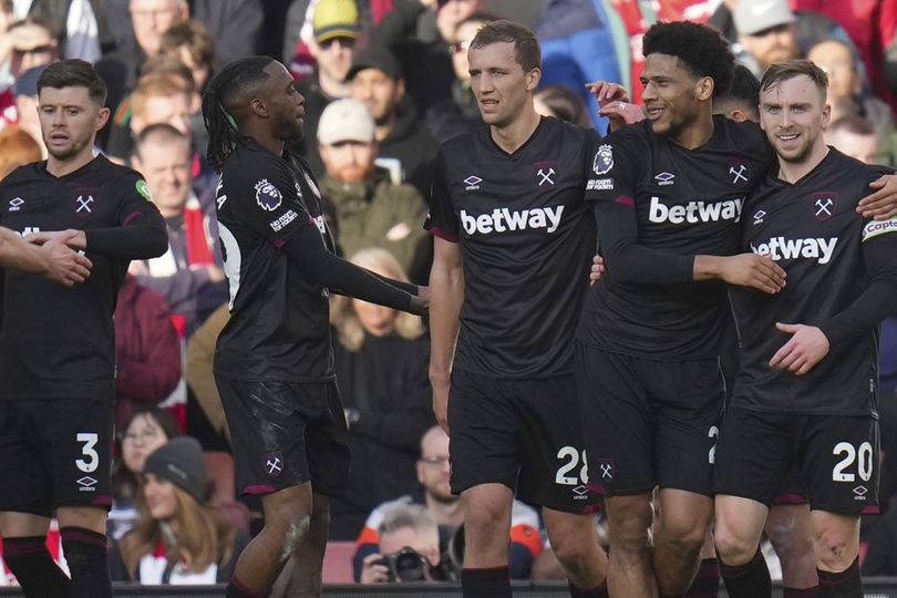 Arsenal Memang Pantas Kalah dari West Ham