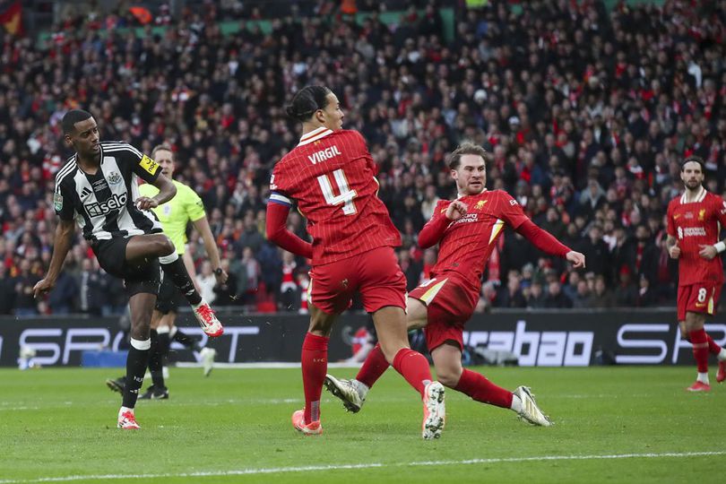 Isak di Newcastle: Antara Kesetiaan dan Godaan Raksasa Eropa