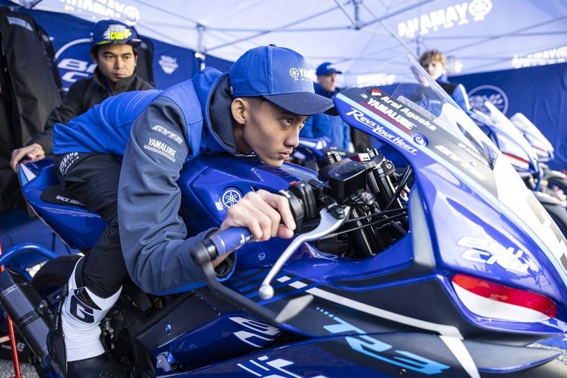 Arai Agaska Tercepat Keempat dalam Tes Pramusim R3 BLU CRU World Cup 2025 di Misano