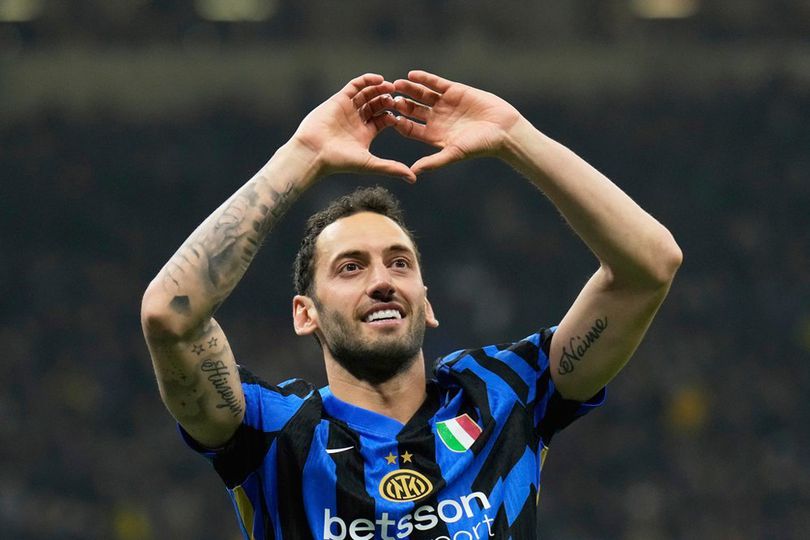 Calhanoglu Pamer Moonwalk Sebelum Bantu Kemenangan Inter di Markas Atalanta