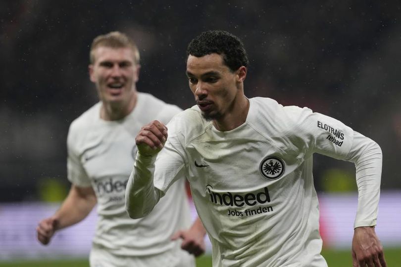 Diincar MU, Striker Eintracht Frankfurt Itu Siap Pindah Klub