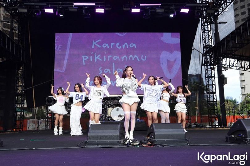 KapanLagi Buka Bareng BRI Festival 2025: Meriah Dibuka Penampilan Firlband V1RST!