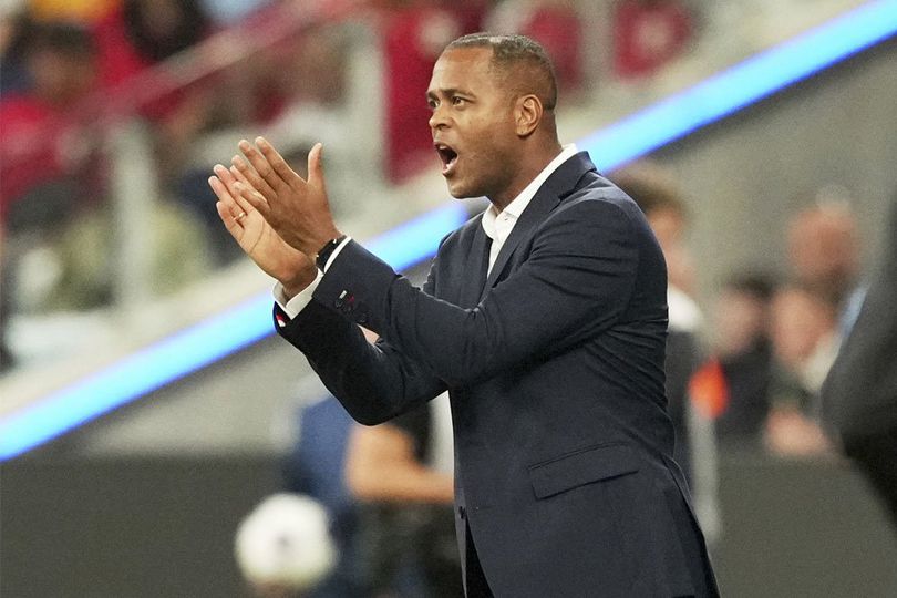 Misi Wajib Menang! Kluivert Indikasikan Timnas Indonesia Main Lebih Menyerang