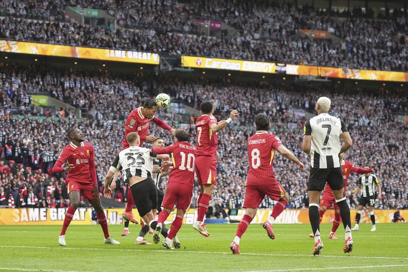 Liverpool Beruntung Ada Jeda Internasional? Arne Slot Gak Setuju Tuh!