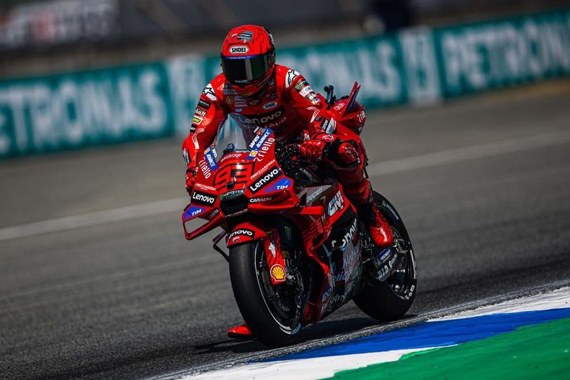 Hasil Sesi Pemanasan MotoGP Thailand 2025: Marc Marquez Ungguli Alex Marquez dan Pecco Bagnaia Hasil Sesi Pemanasan MotoGP Thailand 2025: Marc Marquez Ungguli Alex Marquez dan Pecco Bagnaia