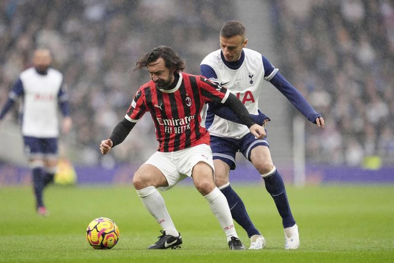 Andrea Pirlo Masih Punya Sentuhan Ajaib! Bikin Gol Tendangan Bebas untuk Milan