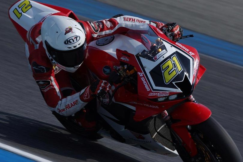 Hasil Race 2 ARRC SS600 Thailand 2025: Adenanta Putra Naik Podium, Kasma Daniel Menang