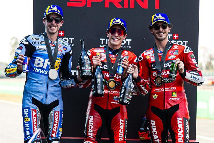 Pecco Bagnaia Ragu Bisa Manfaatkan Rivalitas Marquez Bros: Mereka Takkan Berselisih Pecco Bagnaia Ragu Bisa Manfaatkan Rivalitas Marquez Bros: Mereka Takkan Berselisih