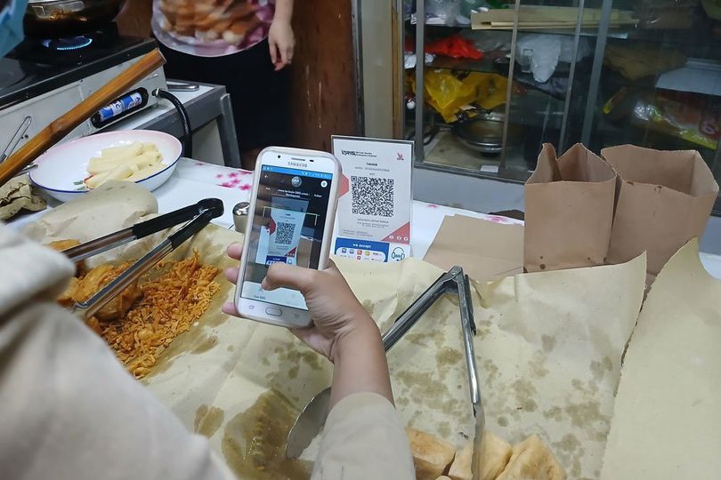 Menikmati Petualangan Kuliner di Festival Jajanan Pasar Malang Memakai BRImo