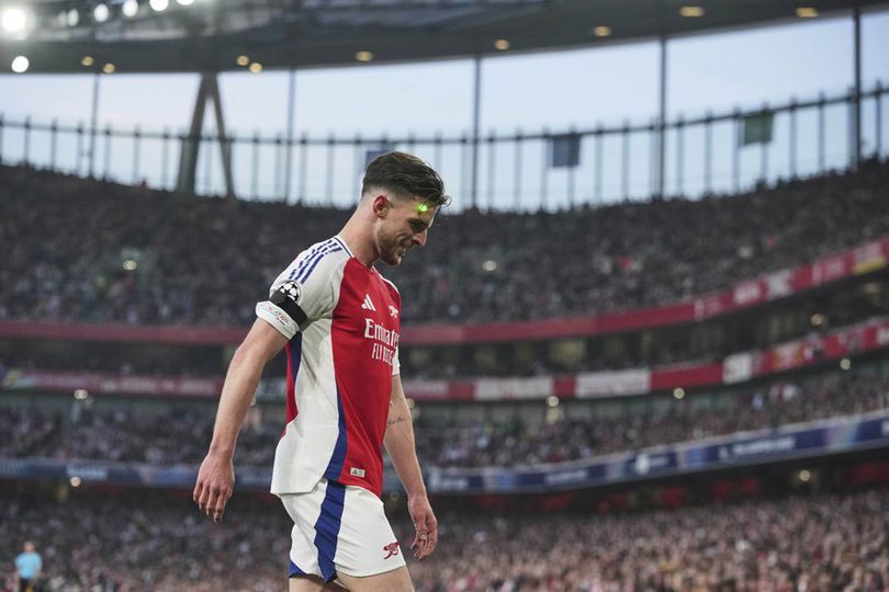 Rapor Pemain Arsenal saat Kalah 0-1 dari PSG: Hanya Declan Rice yang Bersinar? Rapor Pemain Arsenal saat Kalah 0-1 dari PSG: Hanya Declan Rice yang Bersinar?