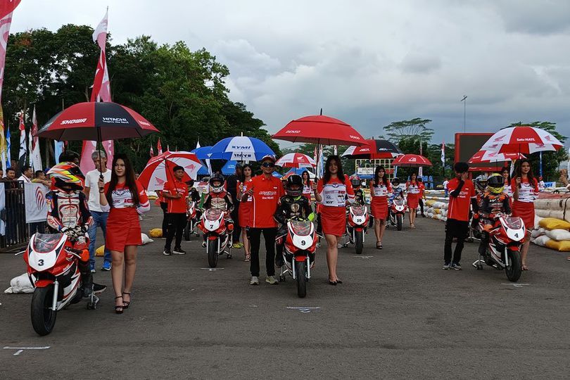 Honda Dream Cup 2025 Malang: HF Rasya Puncaki Podium HDC-1, Favian Menangi HDC-2 Honda Dream Cup 2025 Malang: HF Rasya Puncaki Podium HDC-1, Favian Menangi HDC-2