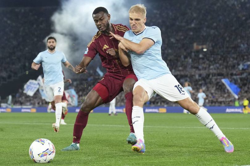 Gol Indah Soule Selamatkan Roma dalam Derby Panas Kontra Lazio Gol Indah Soule Selamatkan Roma dalam Derby Panas Kontra Lazio