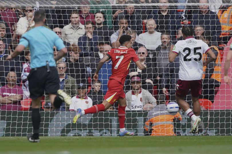 Hasil Liverpool vs West Ham: Skor 2-1 Hasil Liverpool vs West Ham: Skor 2-1