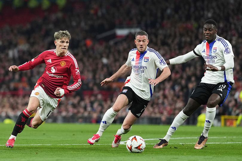 Degradasi ke Ligue 2, 4 Pemain Bintang Lyon yang Bisa Dibajak Manchester United