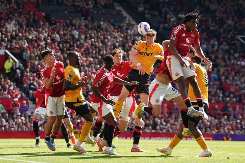 MU Sudah 15 Kali Kalah di Premier League, Pertanda Bakal Juara Liga Europa! MU Sudah 15 Kali Kalah di Premier League, Pertanda Bakal Juara Liga Europa!