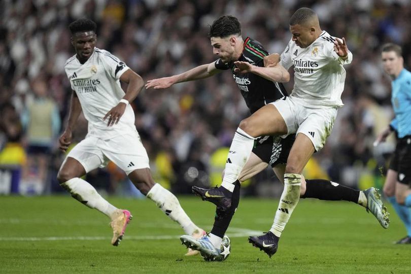Pujian untuk Declan Rice Usai Bawa Arsenal ke Semifinal Liga Champions: Monumental! Pujian untuk Declan Rice Usai Bawa Arsenal ke Semifinal Liga Champions: Monumental!
