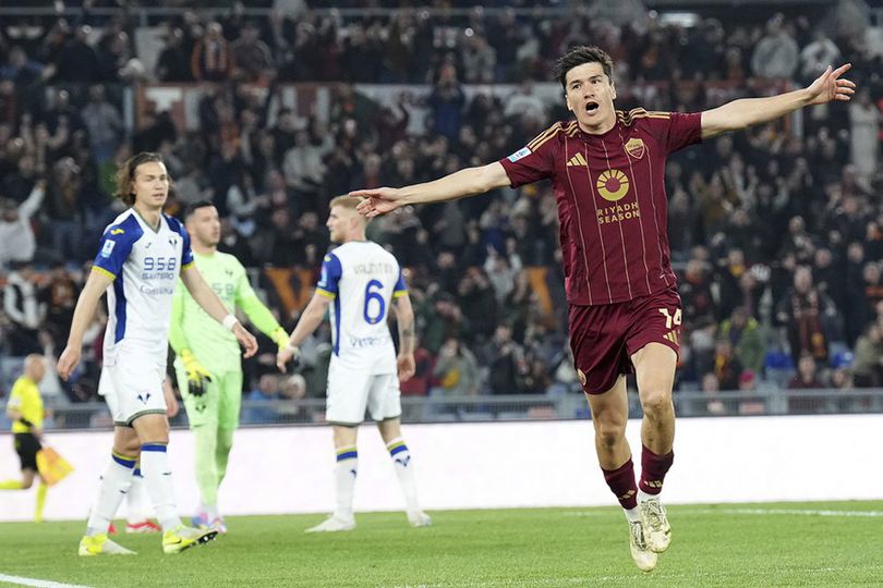Shomurodov Cetak Gol Cepat, Roma Amankan Kemenangan Tipis atas Verona Shomurodov Cetak Gol Cepat, Roma Amankan Kemenangan Tipis atas Verona