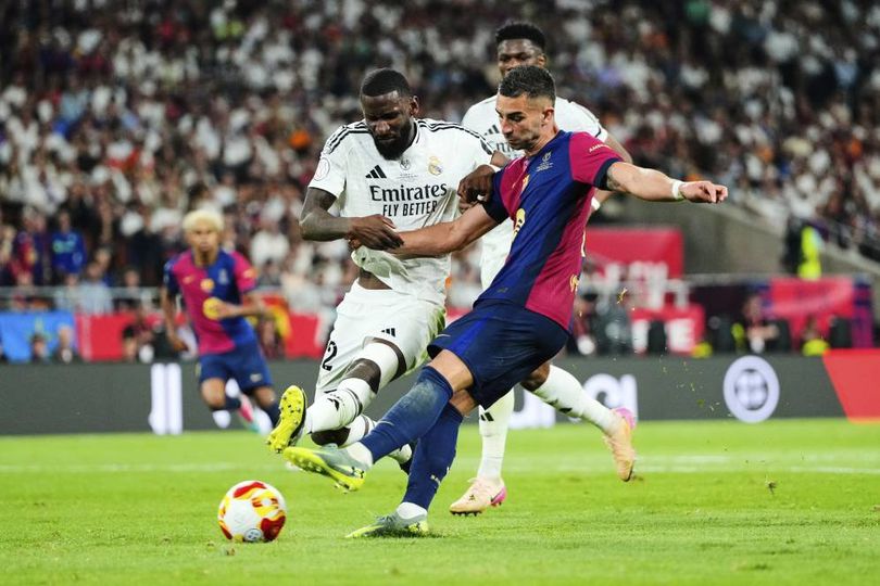 Real Madrid Yakin Masih Bisa Salip Barcelona dalam Perebutan Gelar La Liga Real Madrid Yakin Masih Bisa Salip Barcelona dalam Perebutan Gelar La Liga