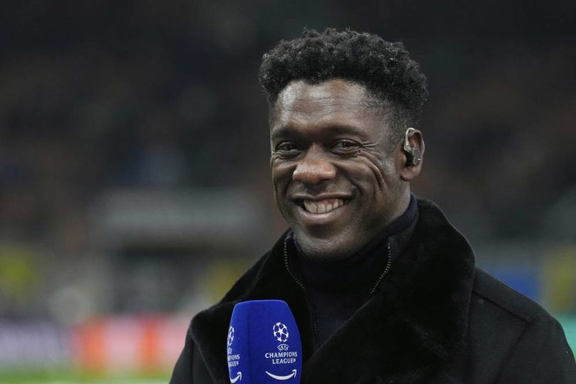 Clarence Seedorf: Arsenal Tak Akan Juara Jika Terus Buat Kesalahan Bodoh 
