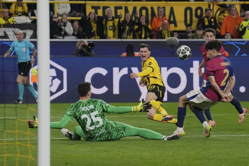 Kesucian Wojciech Szczesny yang Terenggut, Kekalahan Pertama di Barcelona Setelah 22 Laga!