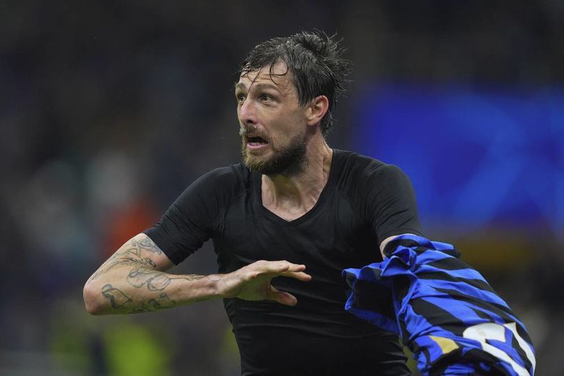 Francesco Acerbi: Pahlawan Inter yang Menang Melawan Kanker dan Kesedihan Francesco Acerbi: Pahlawan Inter yang Menang Melawan Kanker dan Kesedihan