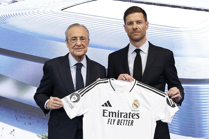 Fokus Real Madrid Usai Piala Dunia Antarklub: Buru Gelandang dan Penyerang Baru Fokus Real Madrid Usai Piala Dunia Antarklub: Buru Gelandang dan Penyerang Baru