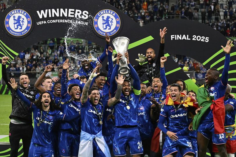 Palmer Sulap Final Liga Konferensi Eropa jadi Panggungnya, Tapi Lihat Siapa yang Diam-diam Bersinar Palmer Sulap Final Liga Konferensi Eropa jadi Panggungnya, Tapi Lihat Siapa yang Diam-diam Bersinar