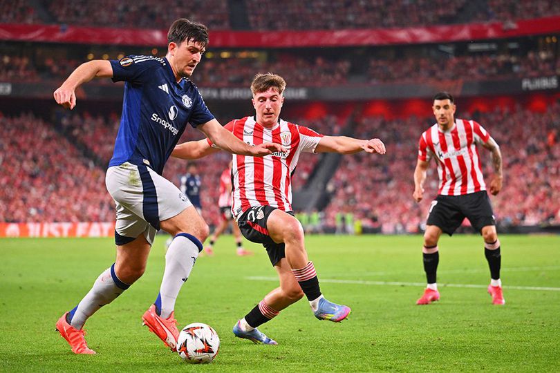 Sentuhan Emas Maguire: Bukti Pengalaman Jadi Kunci Kemenangan Manchester United Sentuhan Emas Maguire: Bukti Pengalaman Jadi Kunci Kemenangan Manchester United