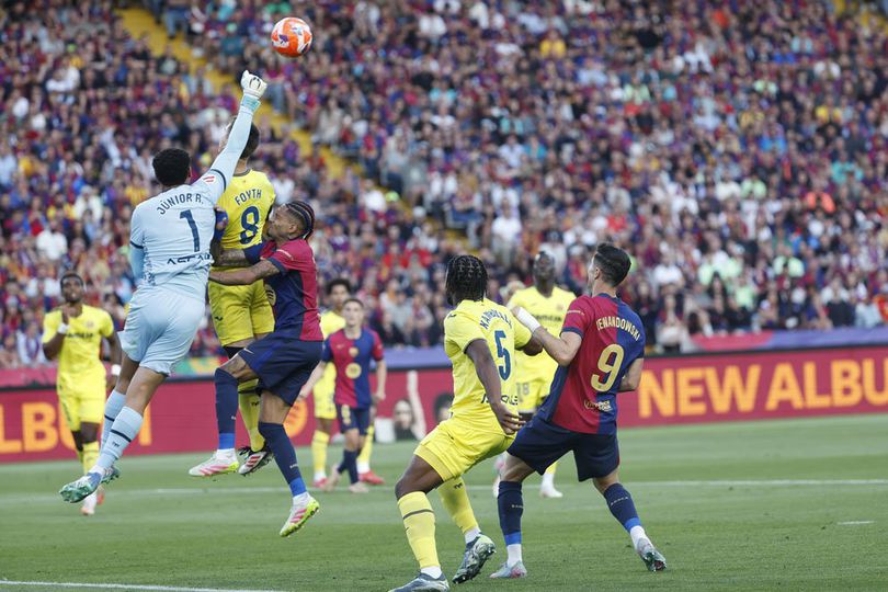 Hasil Barcelona vs Villarreal: Skor 2-3 Hasil Barcelona vs Villarreal: Skor 2-3