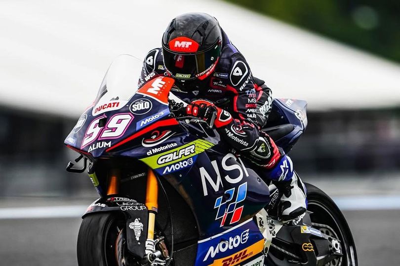 Hasil Race 1 MotoE Prancis 2025: Oscar Gutierrez Kalahkan Alessandro Zaccone Hasil Race 1 MotoE Prancis 2025: Oscar Gutierrez Kalahkan Alessandro Zaccone