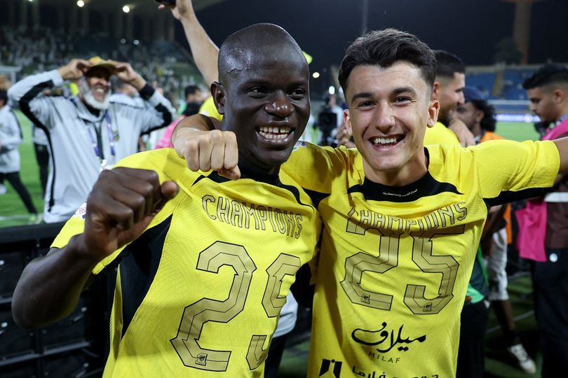 Maaf Cristiano Ronaldo, Karim Benzema dan N'Golo Kante Lebih Dulu Juara Liga Arab Saudi Bareng Al Ittihad Maaf Cristiano Ronaldo, Karim Benzema dan N'Golo Kante Lebih Dulu Juara Liga Arab Saudi Bareng Al Ittihad