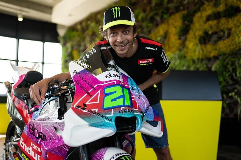 Bagai Keluarga Kedua, Valentino Rossi Kunjungi Indonesia Bareng Pertamina Enduro VR46 demi Tepati Janji Lama