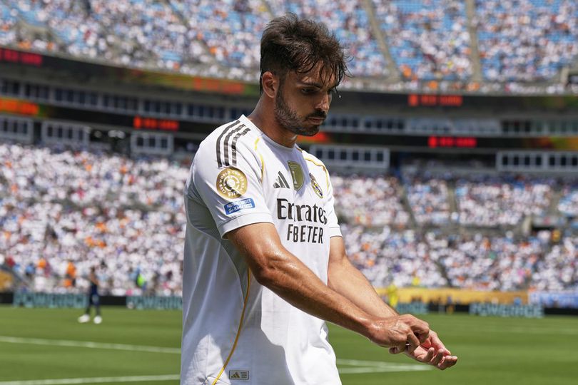 Performa Menurun Drastis, Raul Asencio Jadi Kambing Hitam Kekalahan Madrid Performa Menurun Drastis, Raul Asencio Jadi Kambing Hitam Kekalahan Madrid