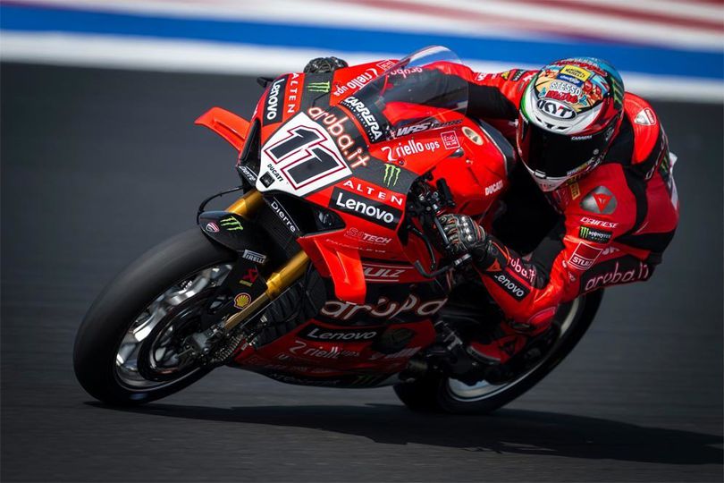Hasil Superpole WorldSBK Emilia Romagna 2025: Nicolo Bulega Sabet Pole, Kalahkan Toprak Razgatlioglu Hasil Superpole WorldSBK Emilia Romagna 2025: Nicolo Bulega Sabet Pole, Kalahkan Toprak Razgatlioglu