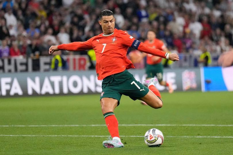 Gila! Cristiano Ronaldo Bikin Rekor Lagi di Usia 40 Tahun, Portugal Bungkam Jerman Gila! Cristiano Ronaldo Bikin Rekor Lagi di Usia 40 Tahun, Portugal Bungkam Jerman