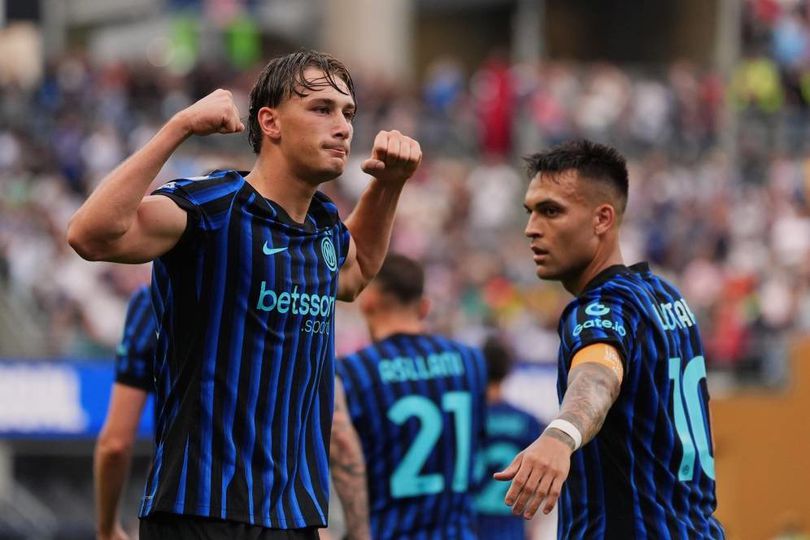 Gigit Jari, Manchester United Tak Berhasil Gaet Striker Inter Milan