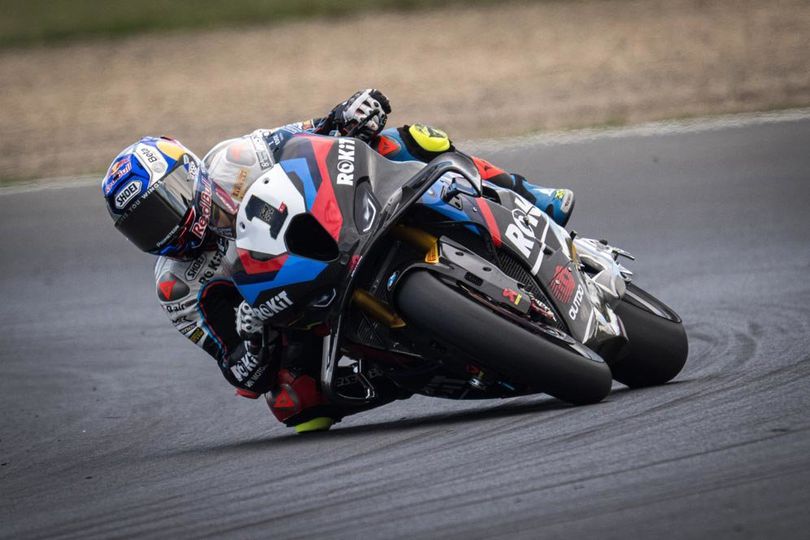 BMW Kecewa Ditinggal Toprak Razgatlioglu ke MotoGP, Tapi Masih Fokus Juara Bareng di WorldSBK 2025 BMW Kecewa Ditinggal Toprak Razgatlioglu ke MotoGP, Tapi Masih Fokus Juara Bareng di WorldSBK 2025