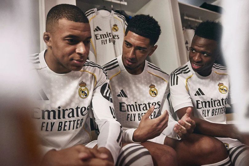 Cantik Sekali! Real Madrid Luncurkan Jersey Kandang Anyar untuk Musim 2025/2026 Cantik Sekali! Real Madrid Luncurkan Jersey Kandang Anyar untuk Musim 2025/2026