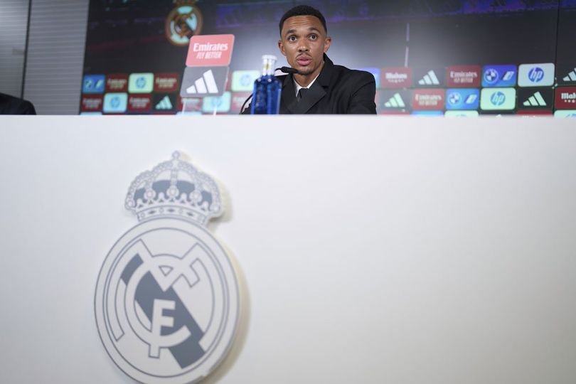 Kejutan di Madrid, Alexander-Arnold Fasih Berbahasa Spanyol