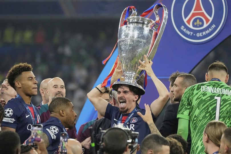 Vitinha dan Simfoni Indah di Lini Tengah PSG Vitinha dan Simfoni Indah di Lini Tengah PSG