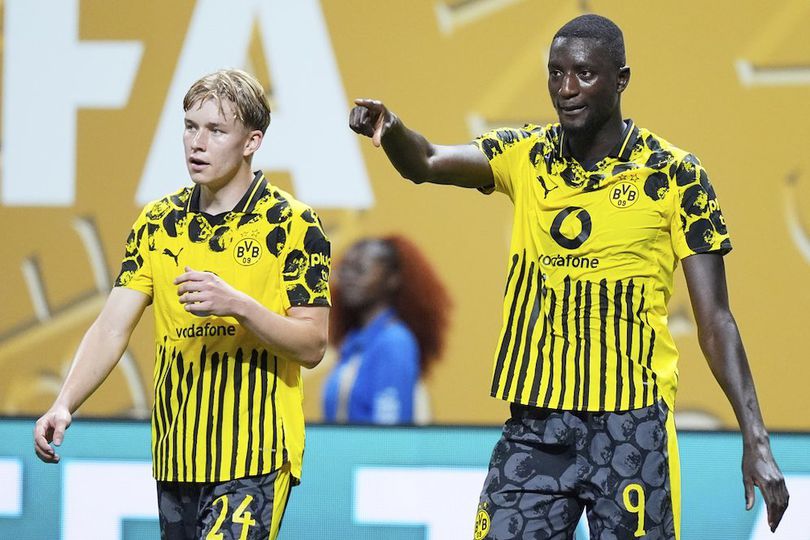 Mumet Cari Striker Baru, Kenapa Tidak Angkut Serhou Guirassy Saja, MU? Mumet Cari Striker Baru, Kenapa Tidak Angkut Serhou Guirassy Saja, MU?