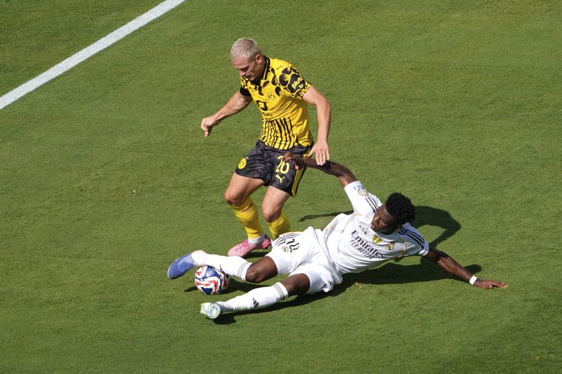 Manuver Kejutan MU: Tawar Aurelien Tchouameni Rp1,7 Triliun, Langsung Ditolak Real Madrid