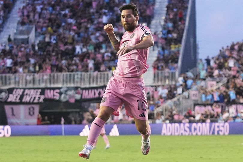 Lionel Messi lagi! Lionel Messi lagi!