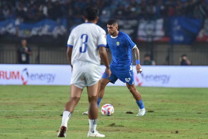 Darah Muda Maung Bandung Unjuk Gigi! Darah Muda Maung Bandung Unjuk Gigi!
