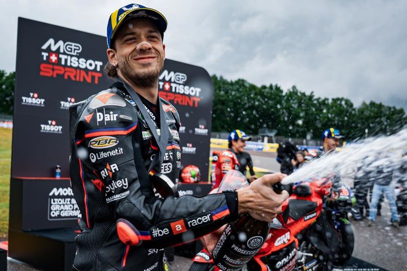 Marco Bezzecchi Sambut Kembalinya Jorge Martin: Semoga Bisa Segera Bantu Aprilia Lebih Garang