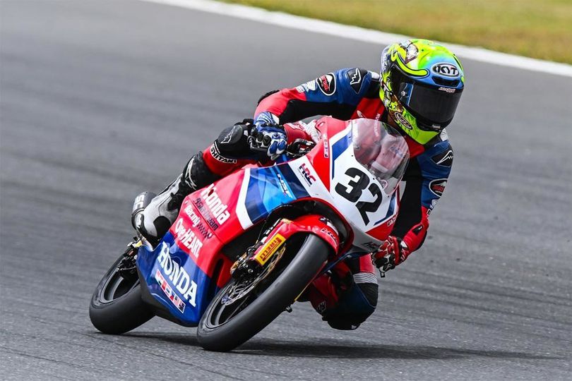 Hasil Race 1 European Talent Cup Prancis 2025: Kiandra Ramadhipa Menang, Merah Putih Berkibar di Magny-Cours!