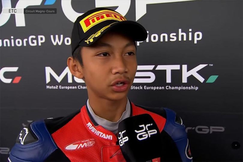 Bangga Banget! Kiandra Ramadhipa Dedikasikan Kemenangan Race 1 European Talent Cup Prancis 2025 untuk Indonesia Bangga Banget! Kiandra Ramadhipa Dedikasikan Kemenangan Race 1 European Talent Cup Prancis 2025 untuk Indonesia